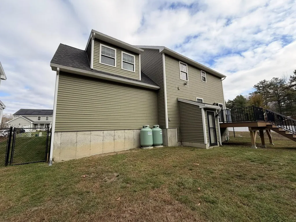 79 Millers Farm Drive Rochester NH 03868