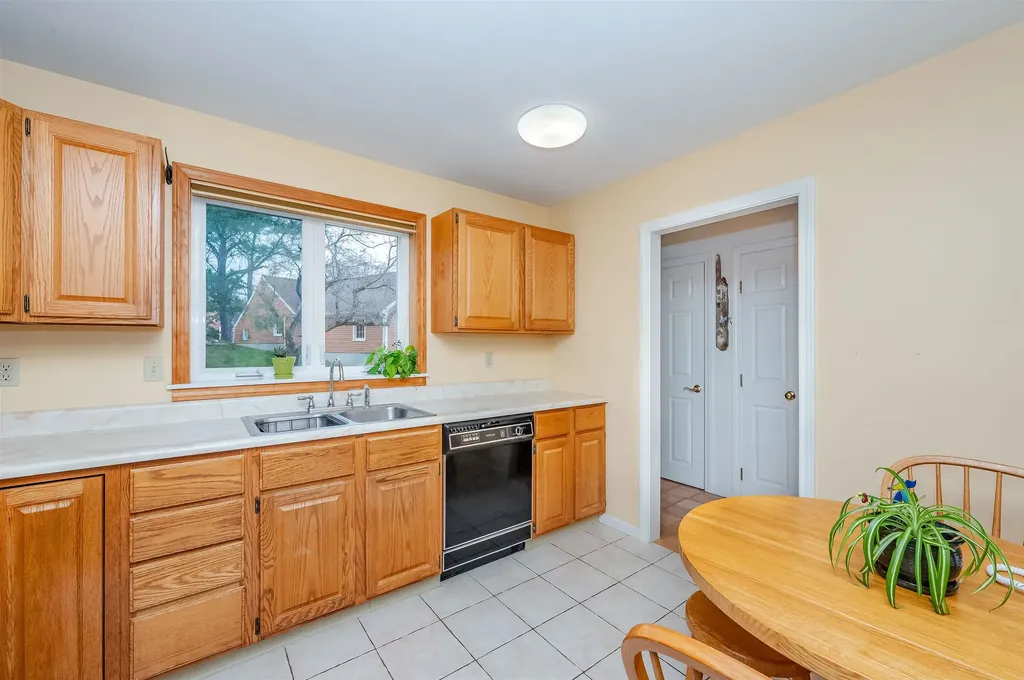 142 Katie Lane Dover NH 03820