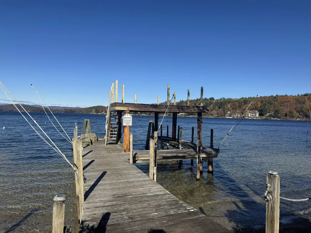 54 Mckinley Road Laconia NH 03246