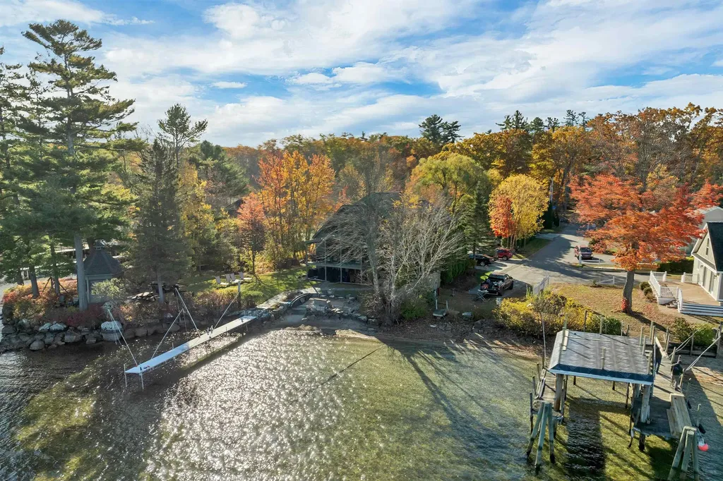 54 Mckinley Road Laconia NH 03246