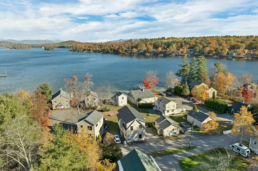 54 Mckinley Road Laconia NH 03246