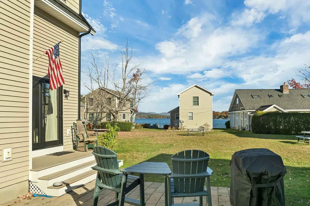 54 Mckinley Road Laconia NH 03246