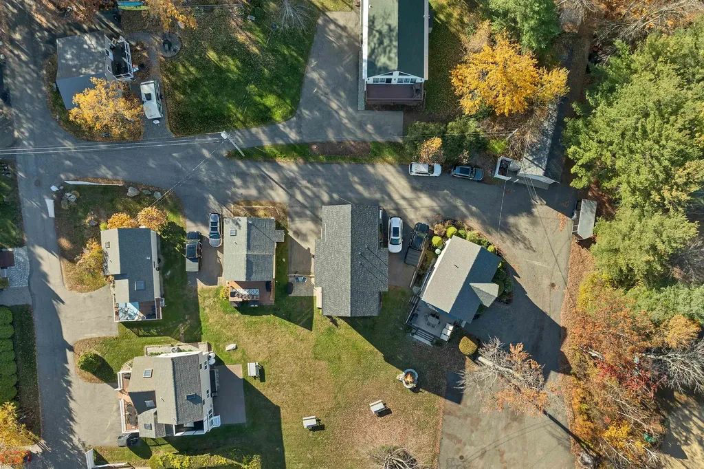 54 Mckinley Road Laconia NH 03246