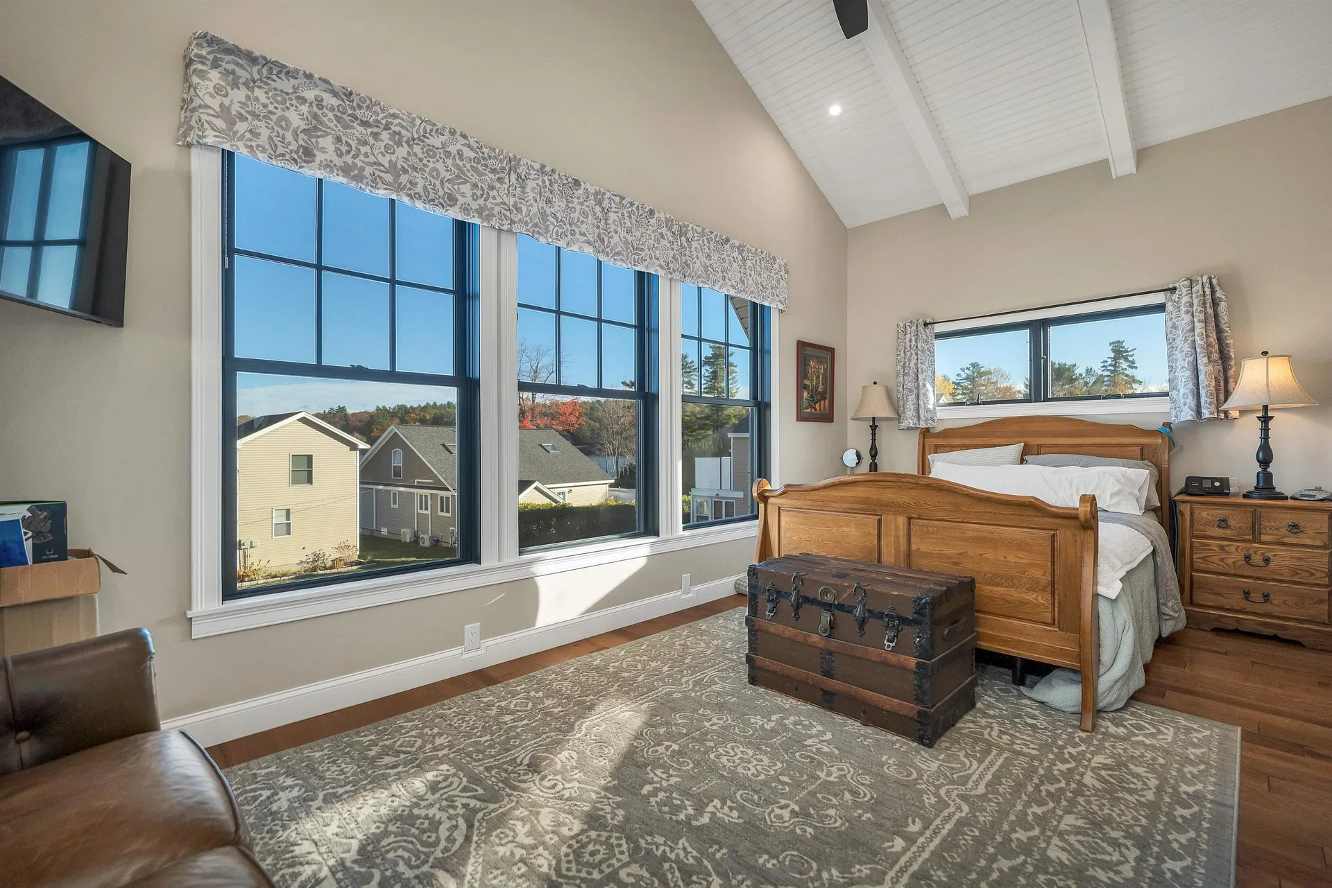 54 Mckinley Road Laconia NH 03246