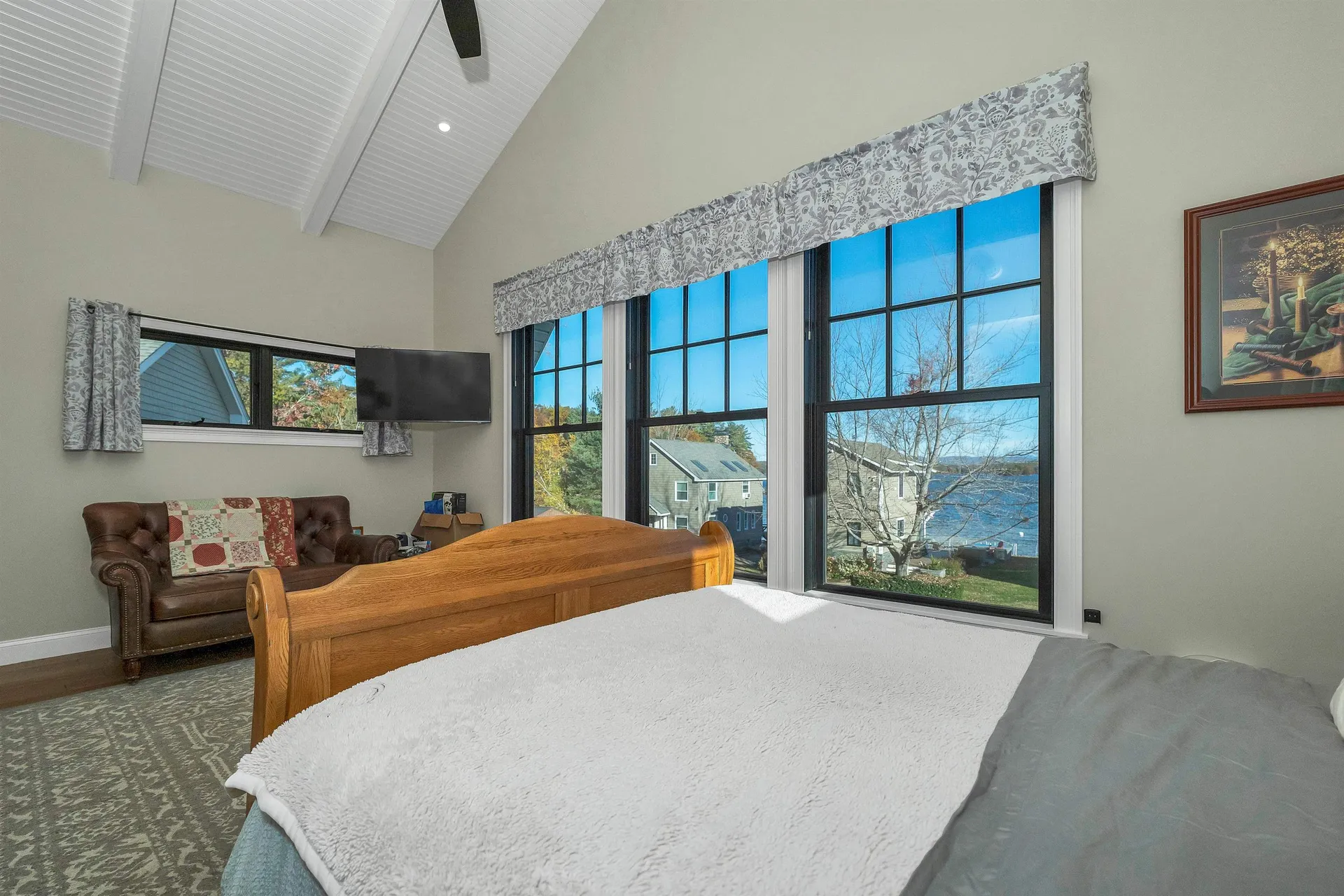 54 Mckinley Road Laconia NH 03246