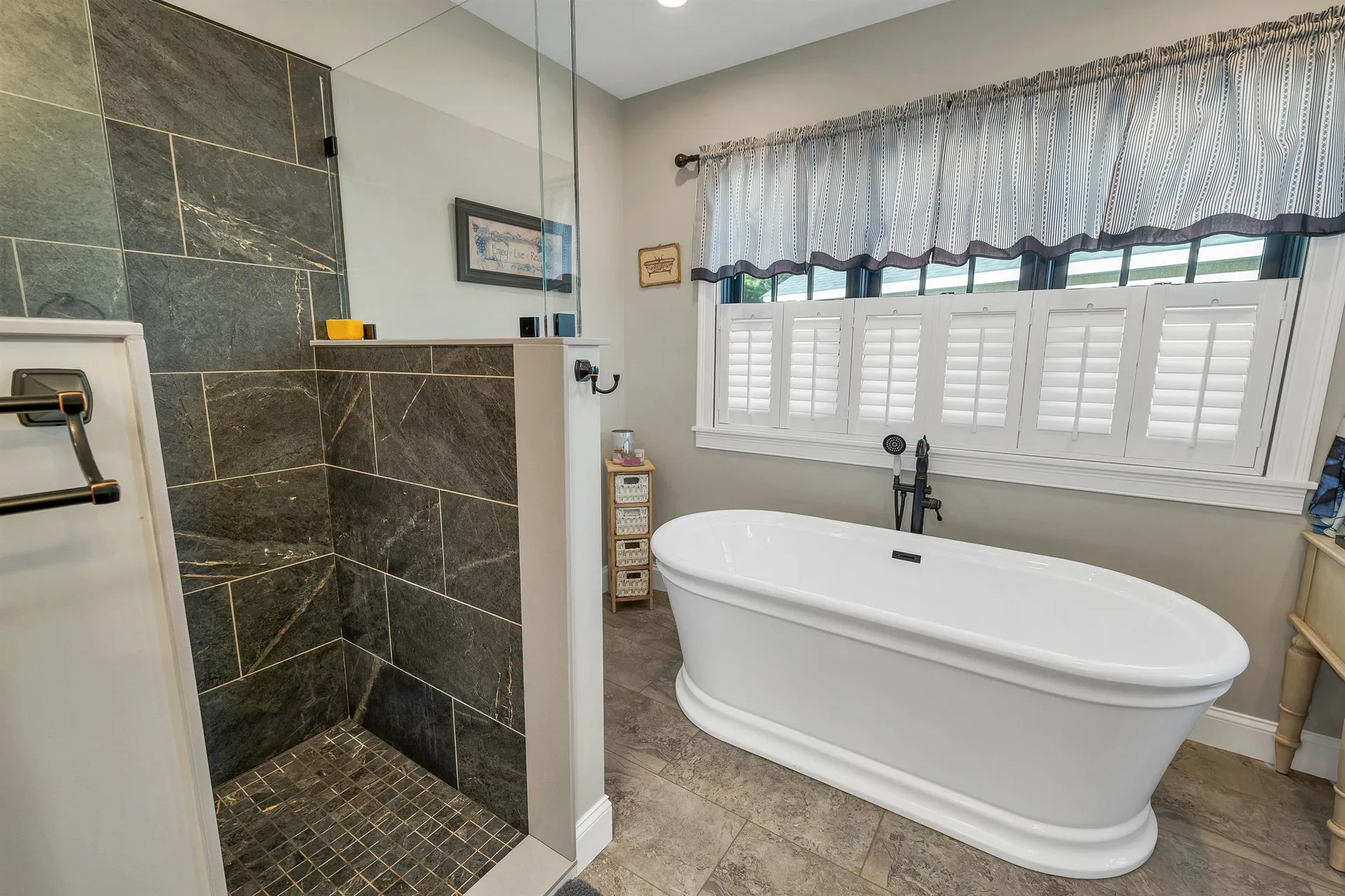 54 Mckinley Road Laconia NH 03246