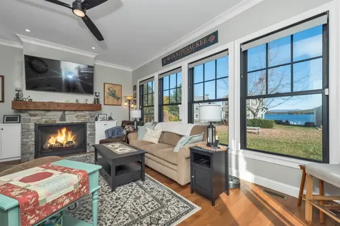 54 Mckinley Road Laconia NH 03246