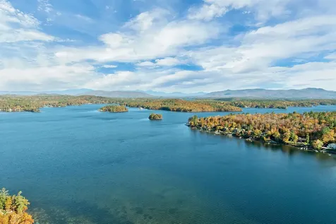 54 Mckinley Road Laconia NH 03246