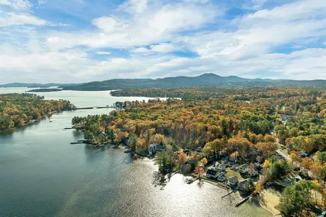 54 Mckinley Road Laconia NH 03246