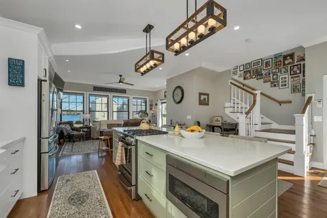 54 Mckinley Road Laconia NH 03246