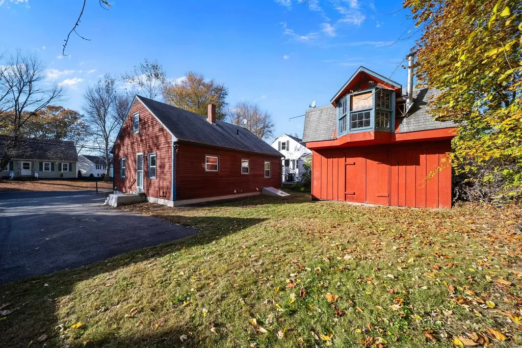 139 Dunbar Street Manchester NH 03103