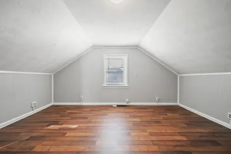 139 Dunbar Street Manchester NH 03103