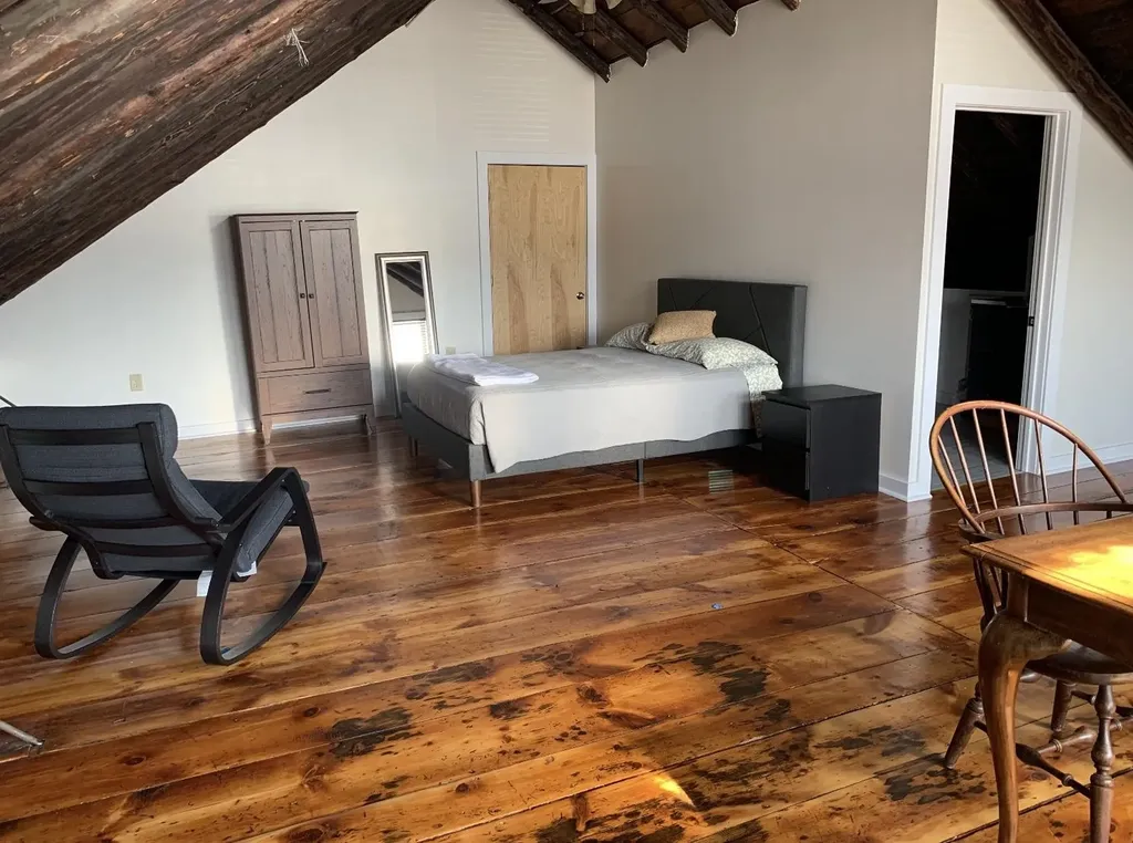 28 Spring Tree Road Brattleboro VT 05301