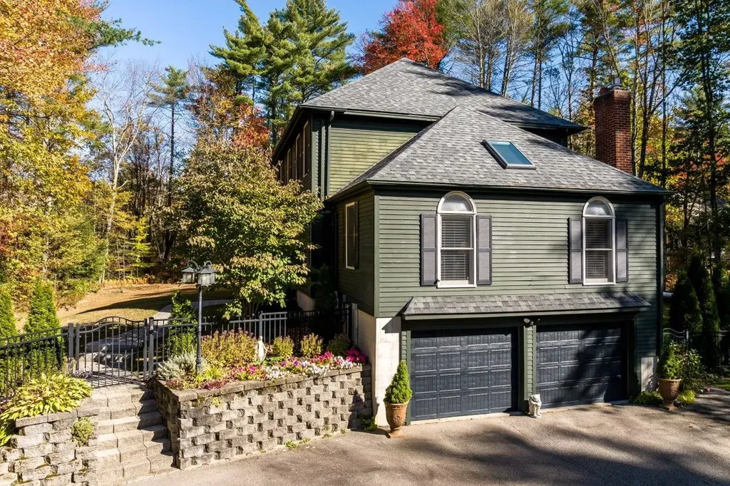 443 Tolend Road Dover NH 03820