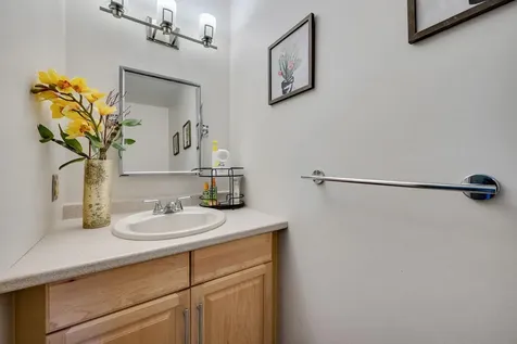 107 Sugar Tree Lane South Burlington VT 05403