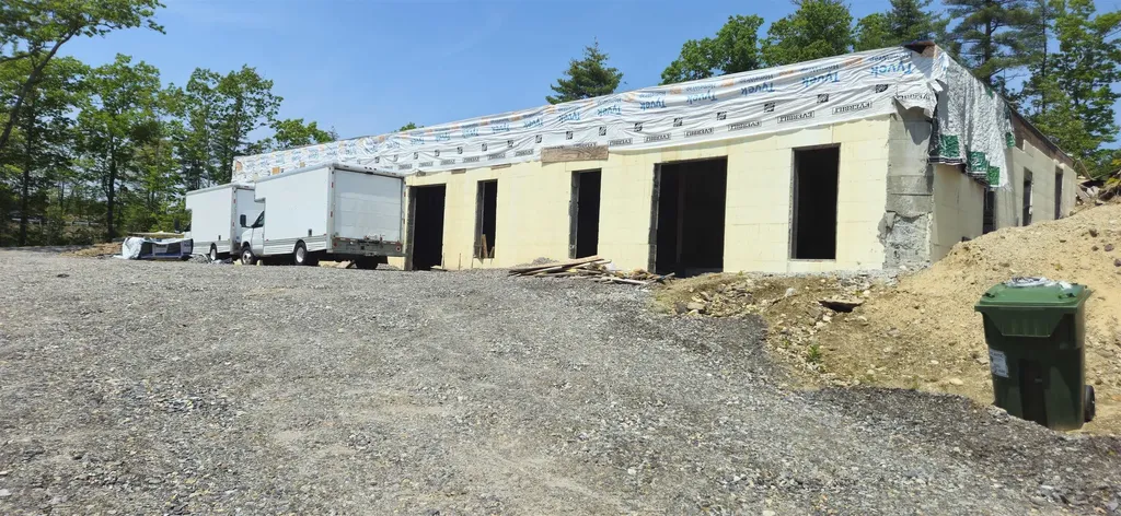 15 Enterprise Drive Windham NH 03087