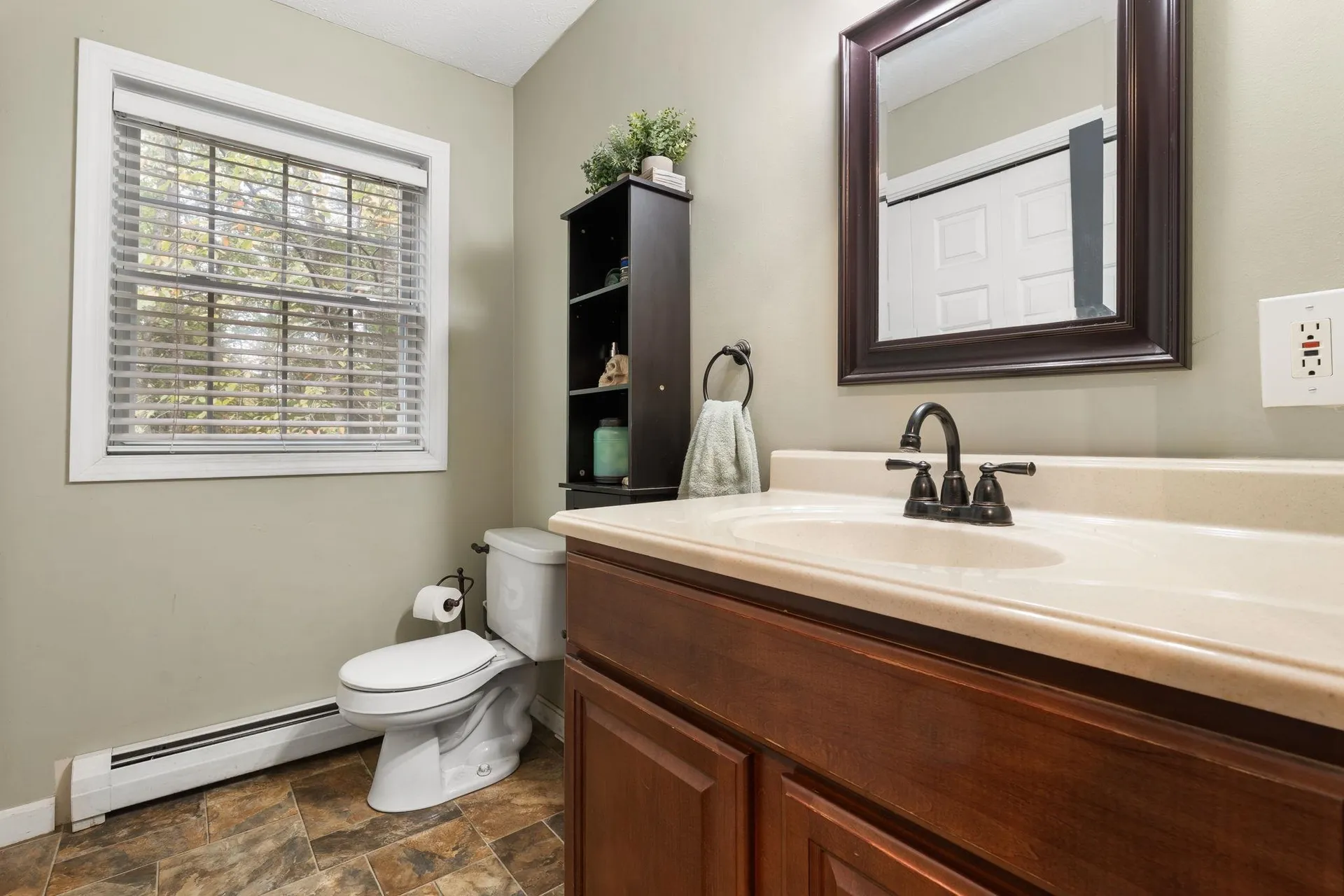 176 Horizon Lane Candia NH 03034