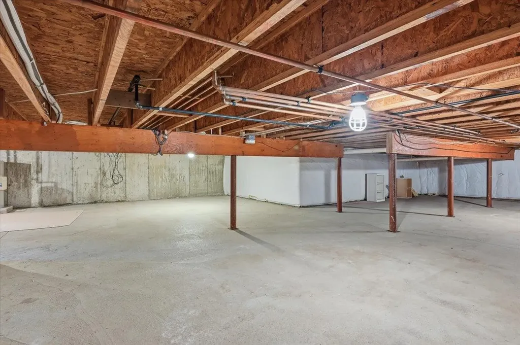 156 Commons Road Williston VT 05495