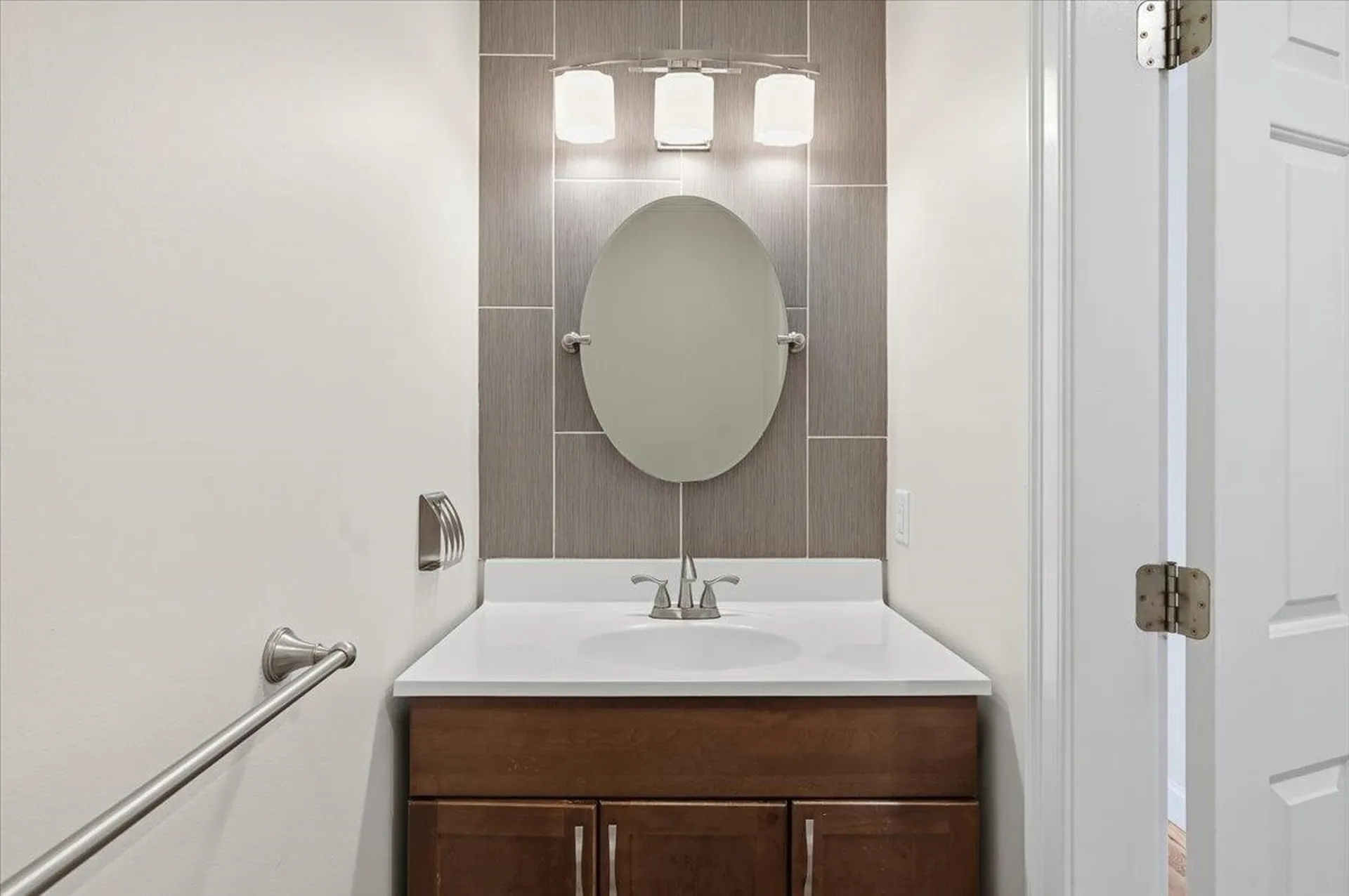 156 Commons Road Williston VT 05495