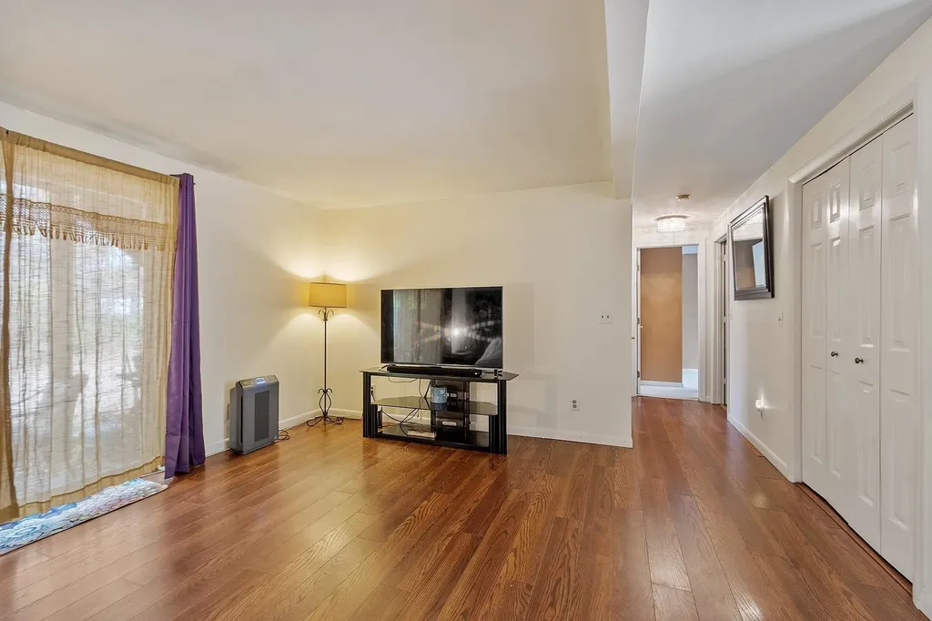 23 Old Stagecoach Road Epping NH 03042