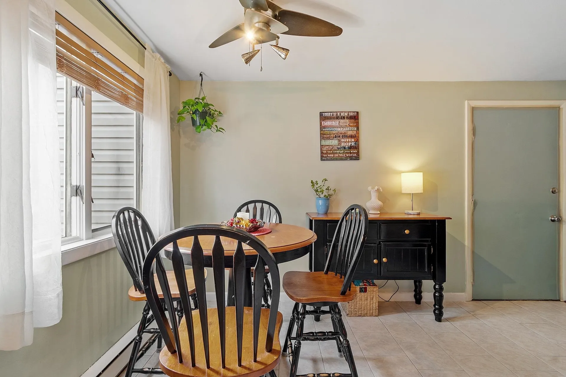 23 Old Stagecoach Road Epping NH 03042