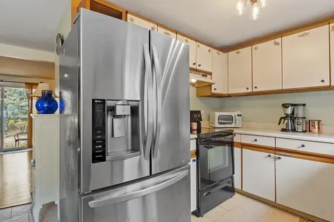 23 Old Stagecoach Road Epping NH 03042