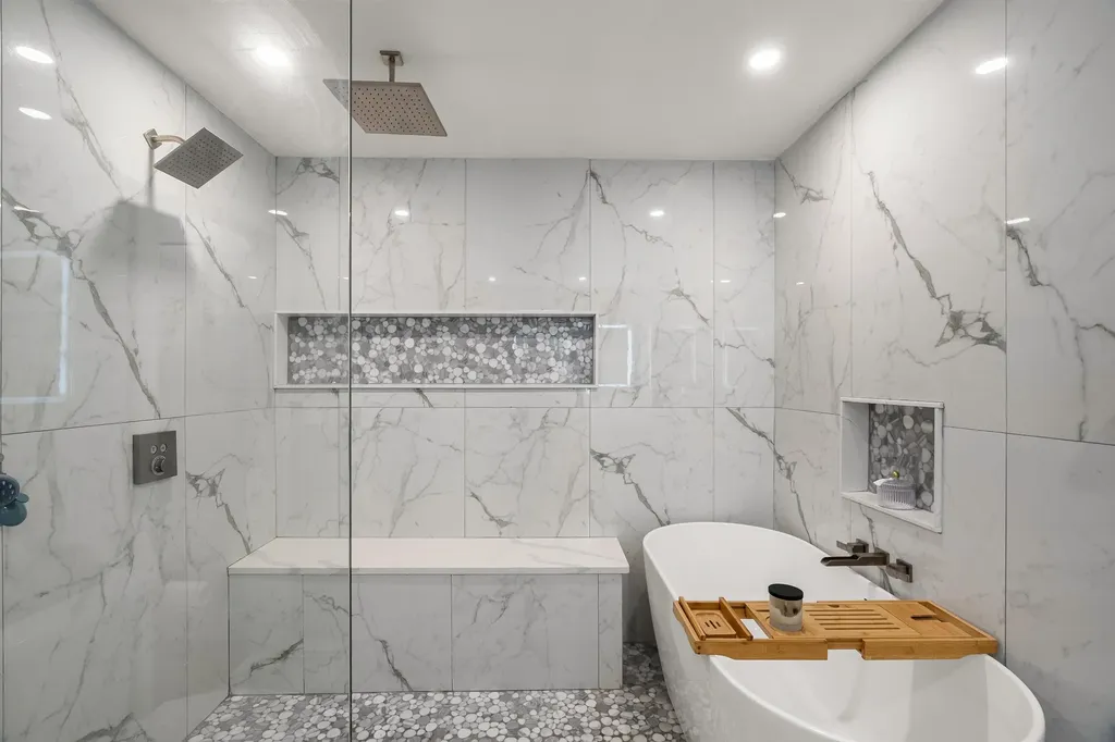 3 Robin Drive Hudson NH 03051