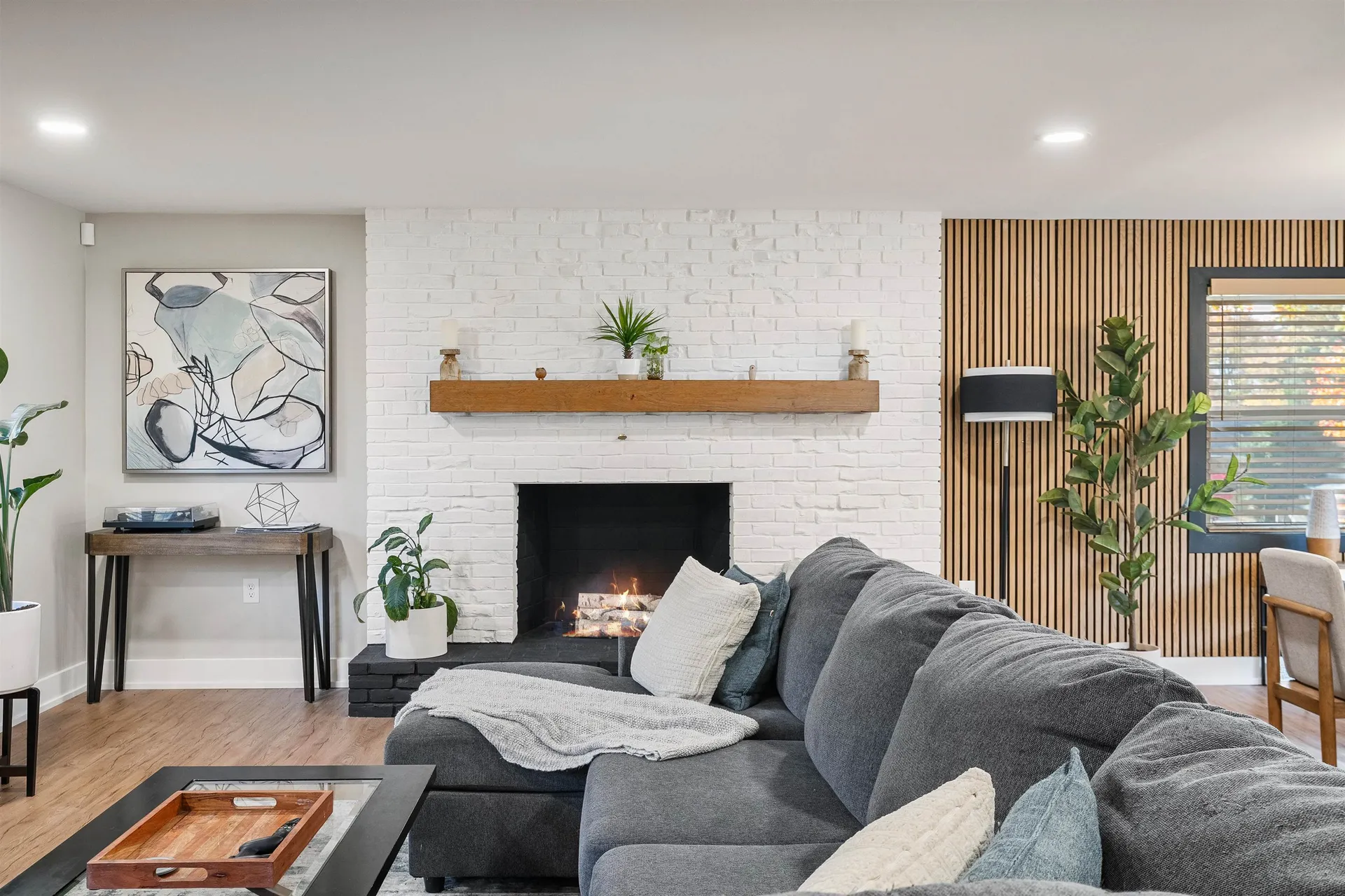 3 Robin Drive Hudson NH 03051