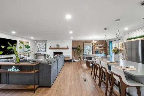 3 Robin Drive Hudson NH 03051