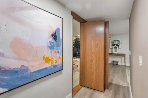 3 Robin Drive Hudson NH 03051