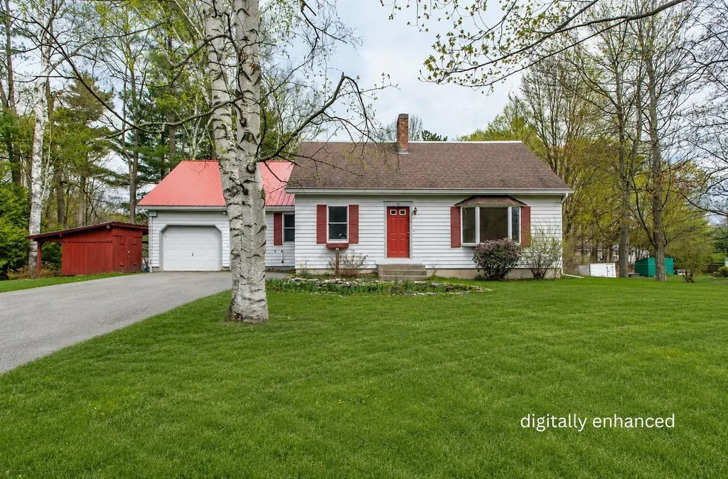 70 Stagecoach Drive Newport City VT 05855