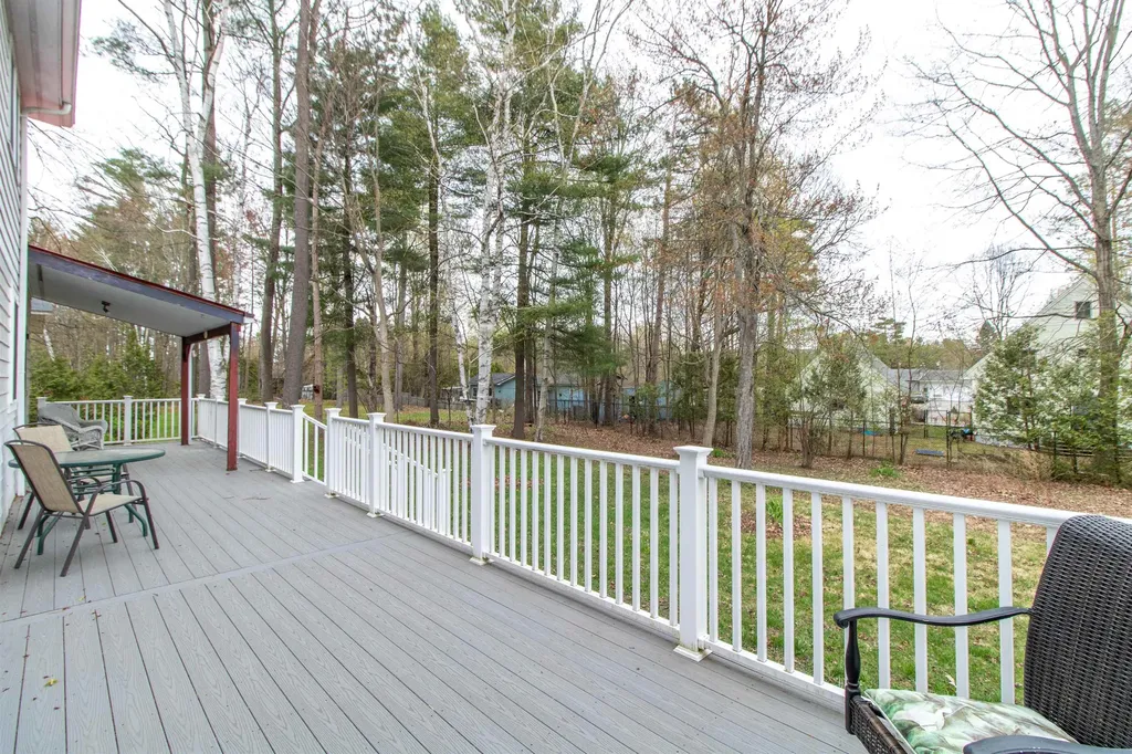 70 Stagecoach Drive Newport City VT 05855