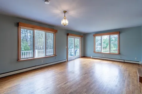 70 Stagecoach Drive Newport City VT 05855