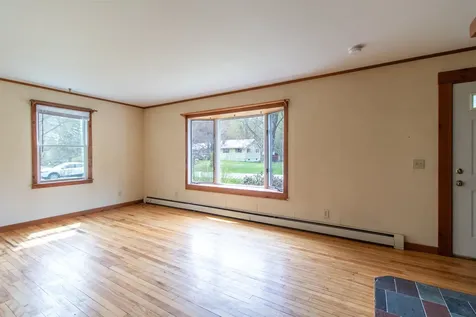 70 Stagecoach Drive Newport City VT 05855