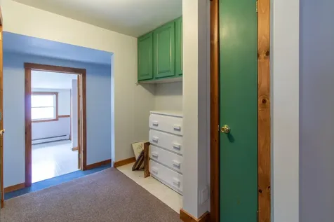 70 Stagecoach Drive Newport City VT 05855