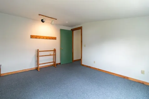 70 Stagecoach Drive Newport City VT 05855