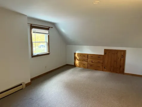 70 Stagecoach Drive Newport City VT 05855