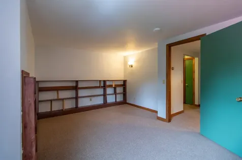 70 Stagecoach Drive Newport City VT 05855