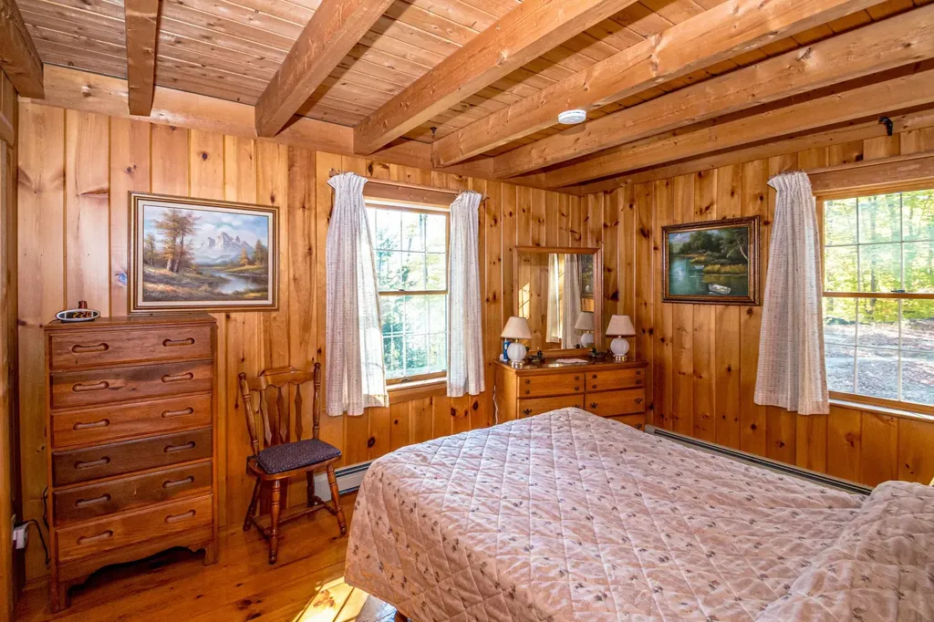 17 Pickering Road Bartlett NH 03812