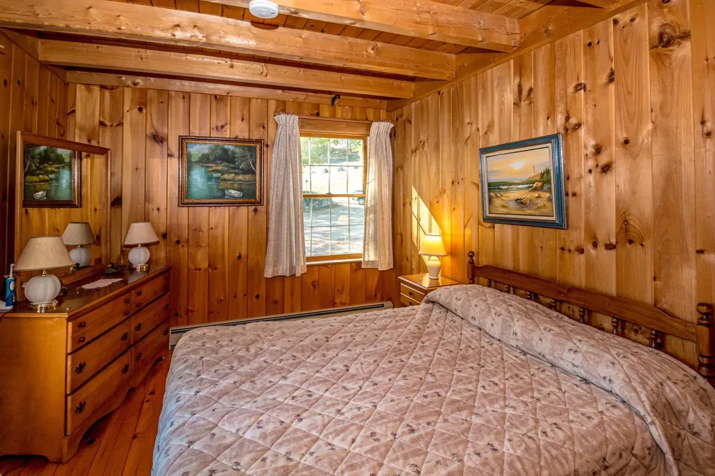 17 Pickering Road Bartlett NH 03812