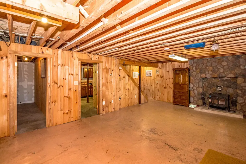 17 Pickering Road Bartlett NH 03812