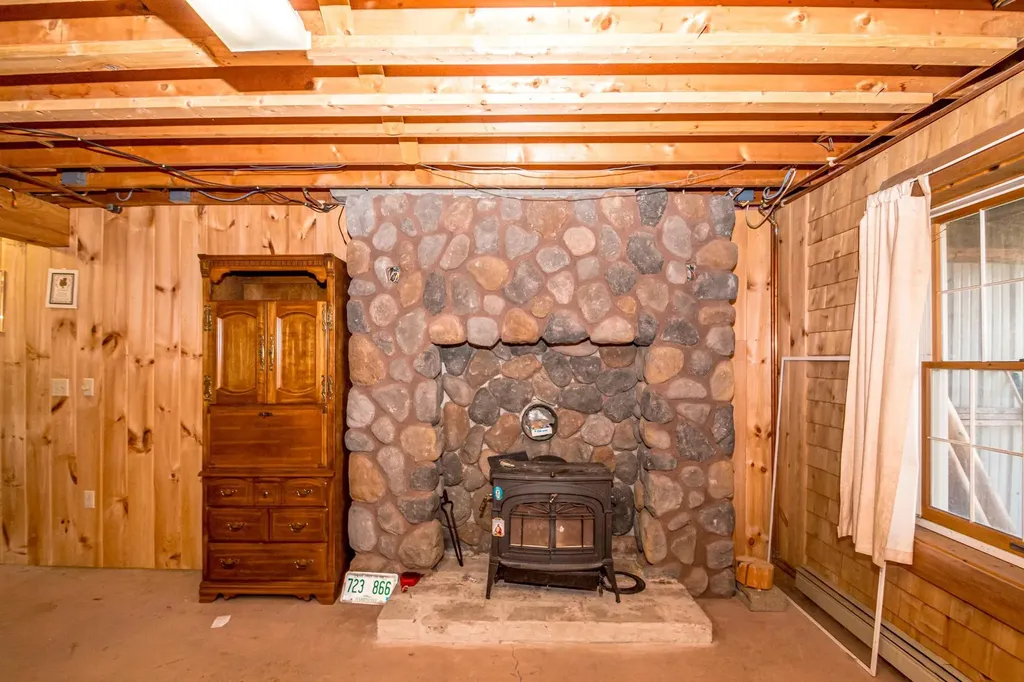 17 Pickering Road Bartlett NH 03812