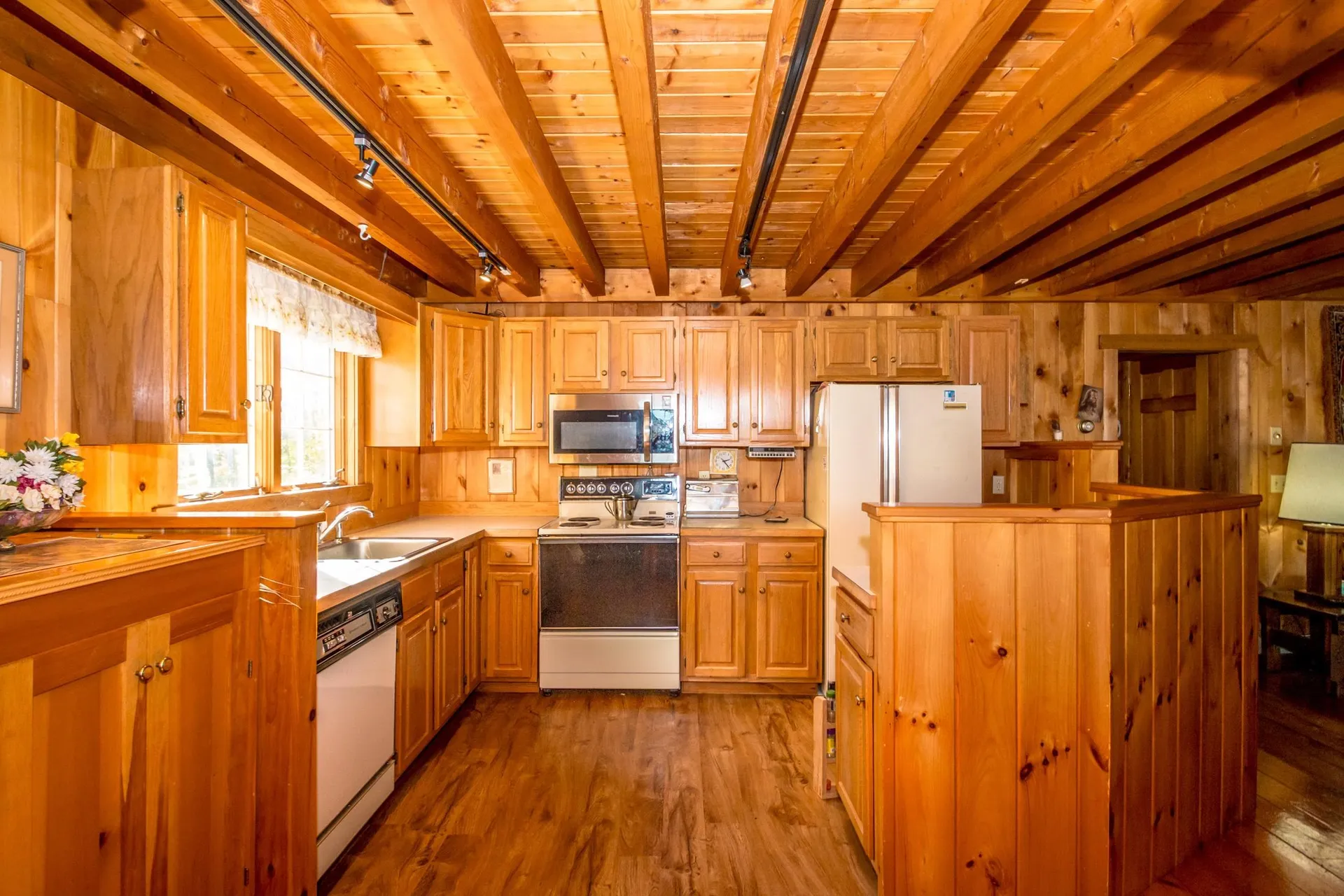 17 Pickering Road Bartlett NH 03812