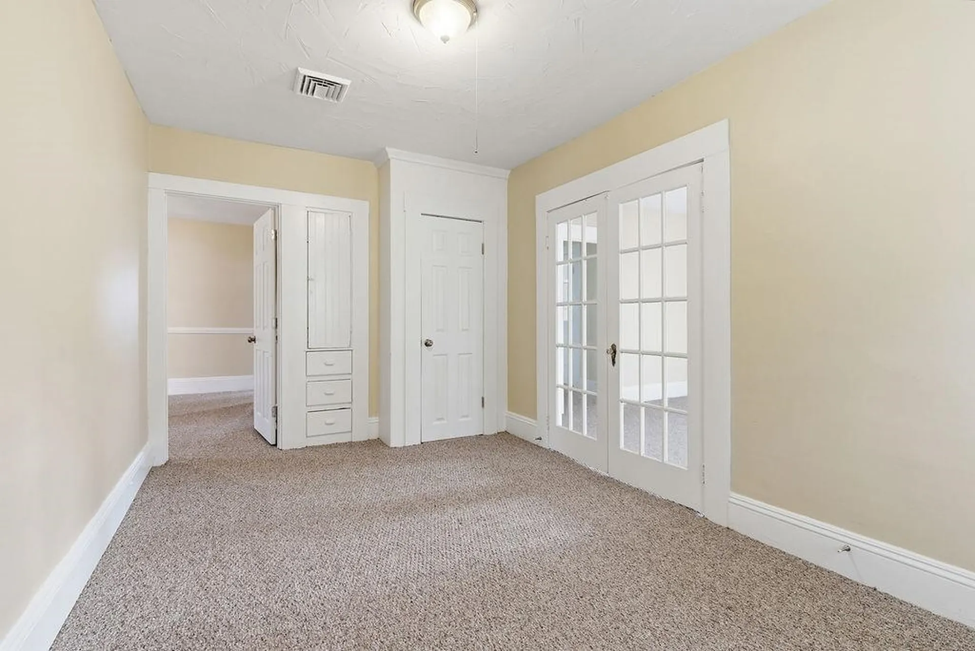 440 Laurel Street Manchester NH 03103