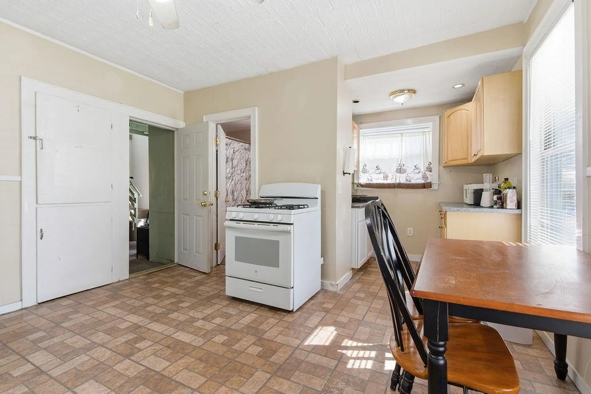 440 Laurel Street Manchester NH 03103