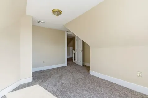 440 Laurel Street Manchester NH 03103