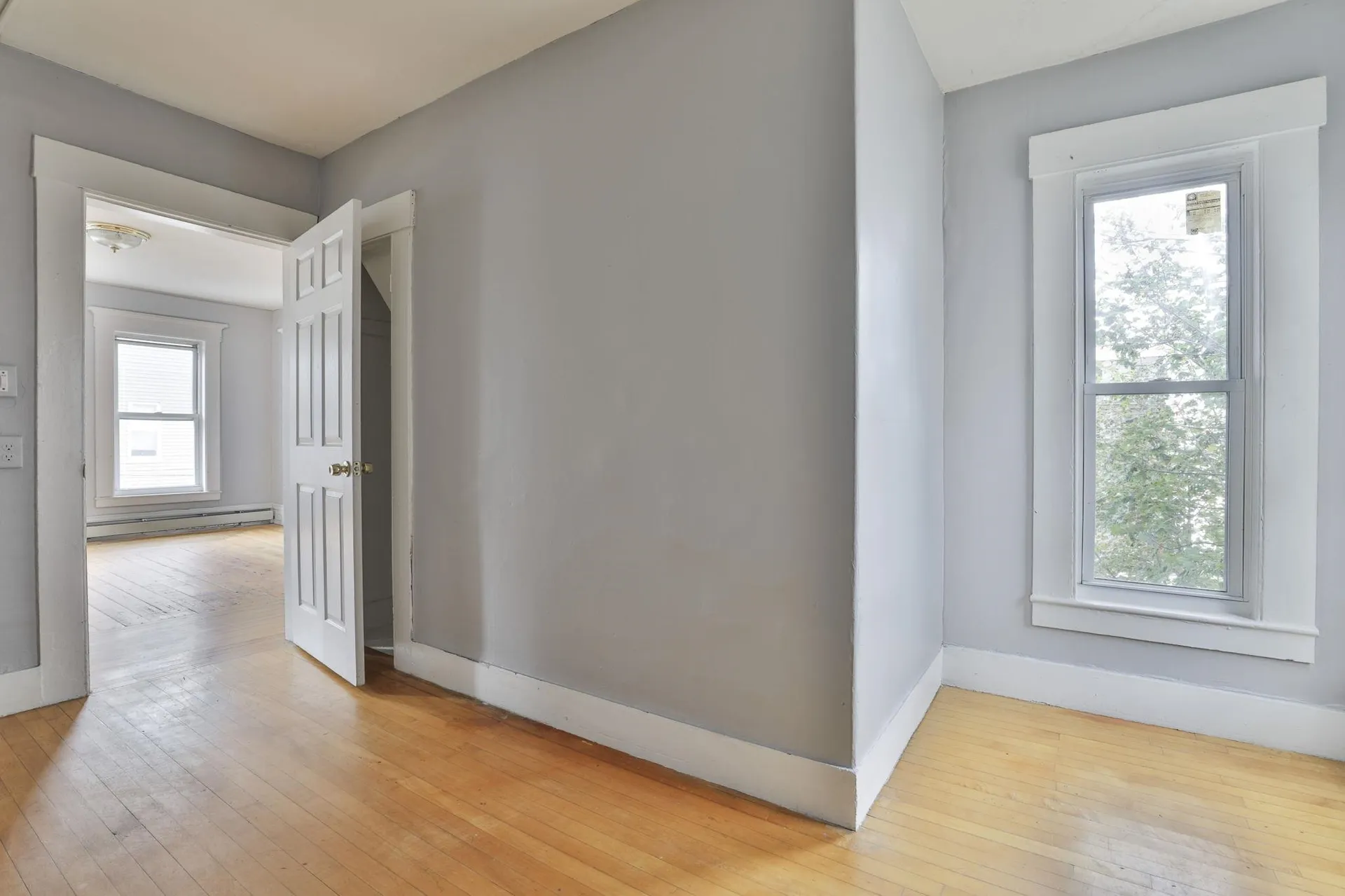 313 Amherst Street Manchester NH 03104