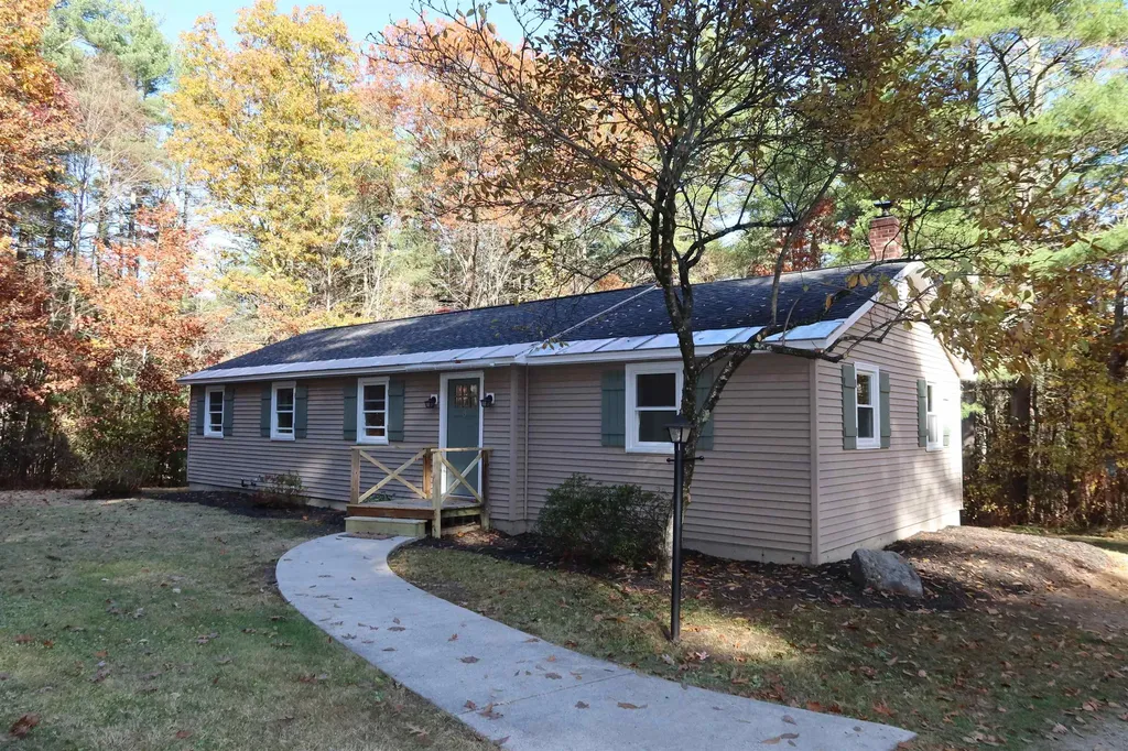 24 Ponemah Road Amherst NH 03031