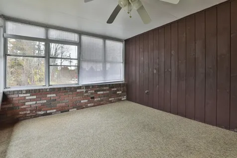 334 S River Road Bedford NH 03110