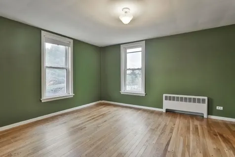 334 S River Road Bedford NH 03110